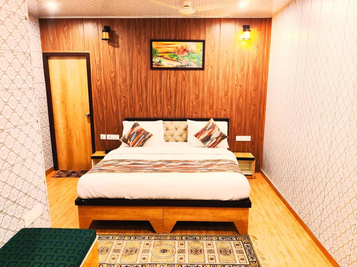 Hotel Bamboo Castle 자이푸르 외부 사진