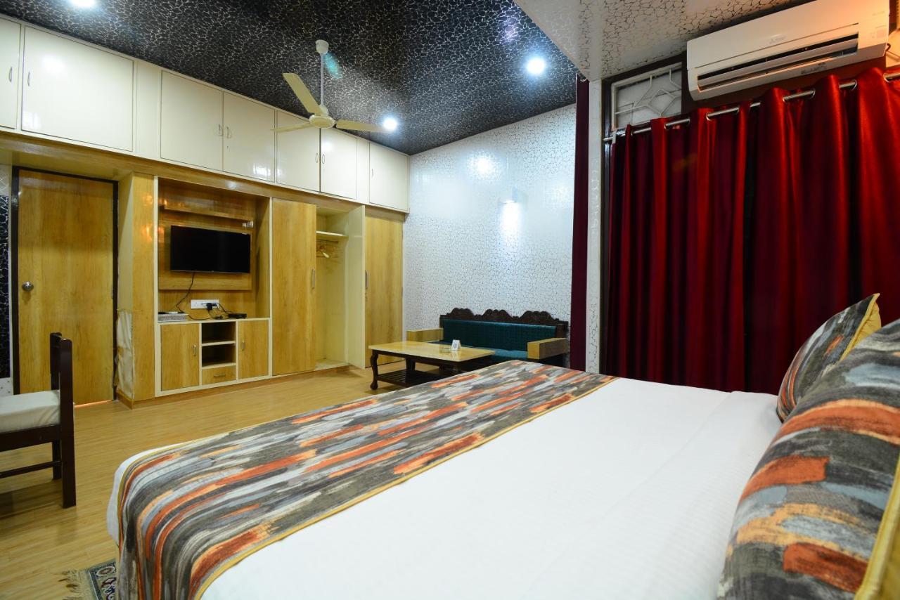 Hotel Bamboo Castle 자이푸르 외부 사진