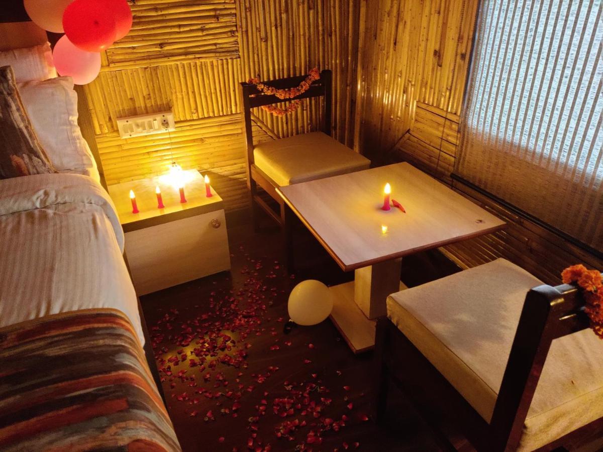 Hotel Bamboo Castle 자이푸르 외부 사진