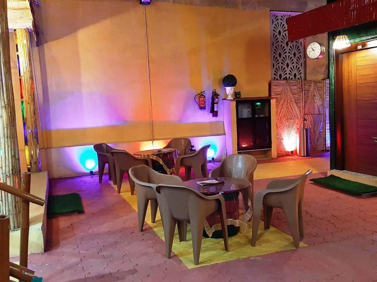 Hotel Bamboo Castle 자이푸르 외부 사진
